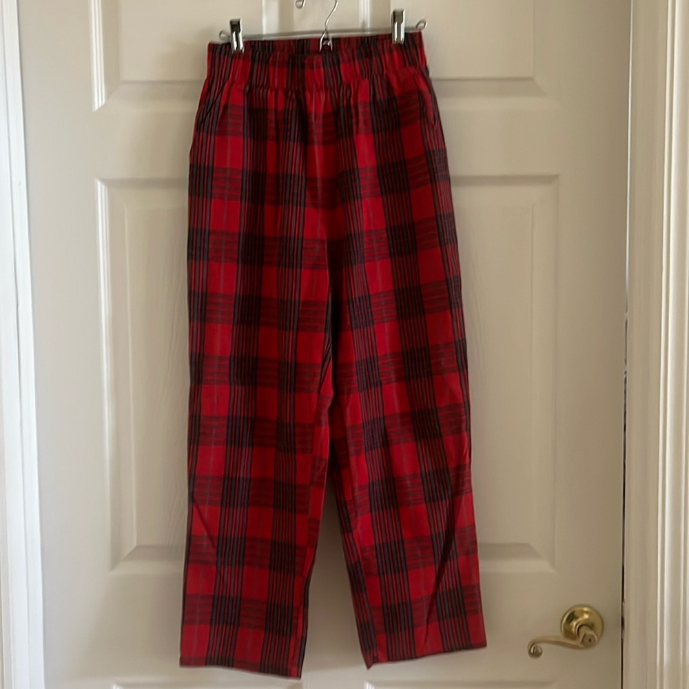 Brand new plaid pant with elastic waist